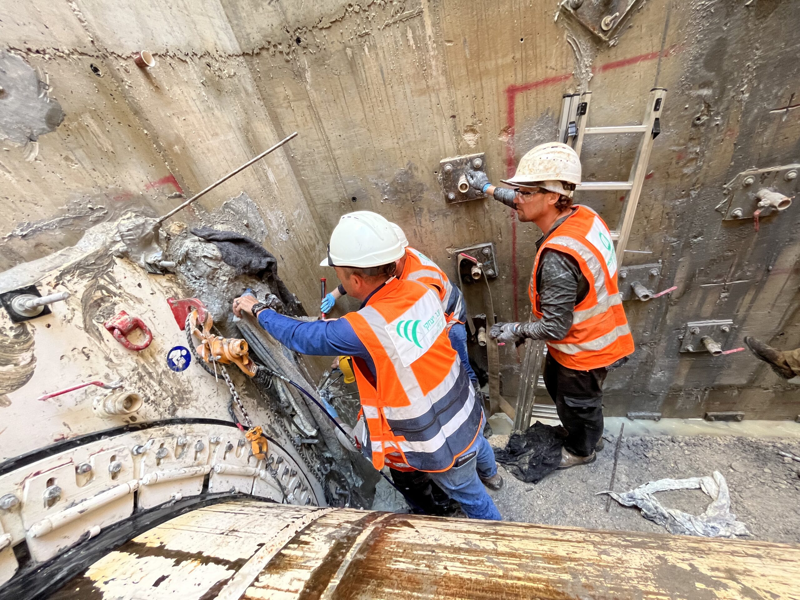 20230130_105843010_iOS