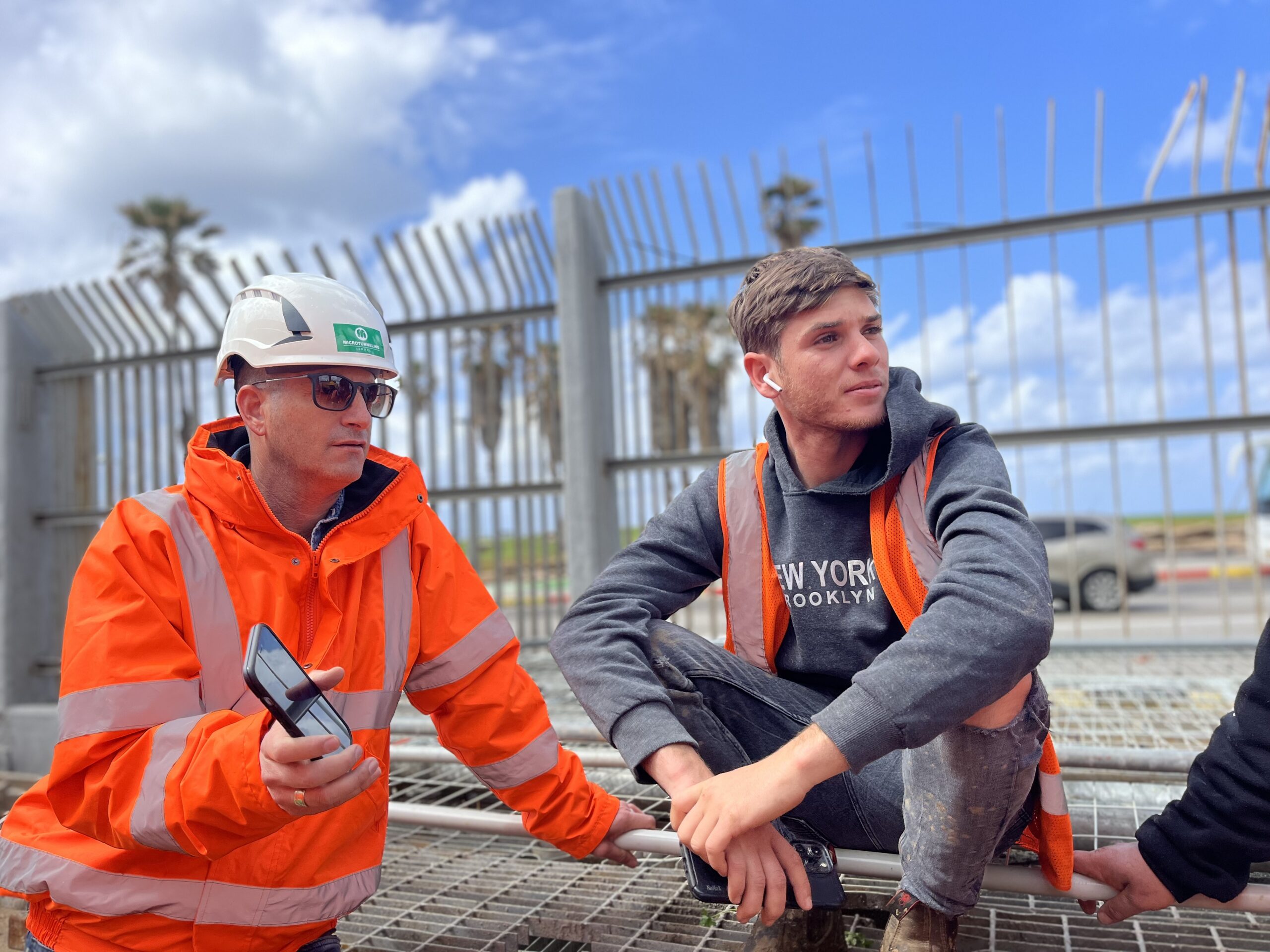 20230315_102513073_iOS