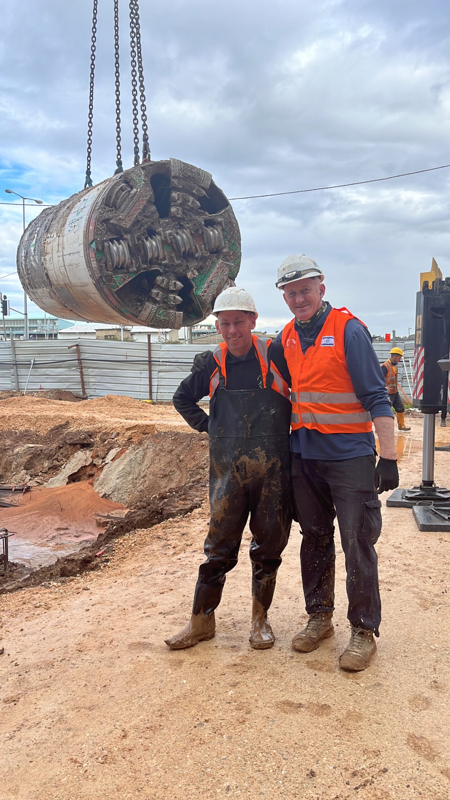 20240115_081713419_iOS